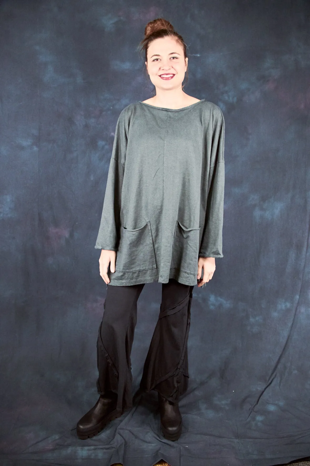 1585 Oversized Cabin Pullover Black Olive Drab-U