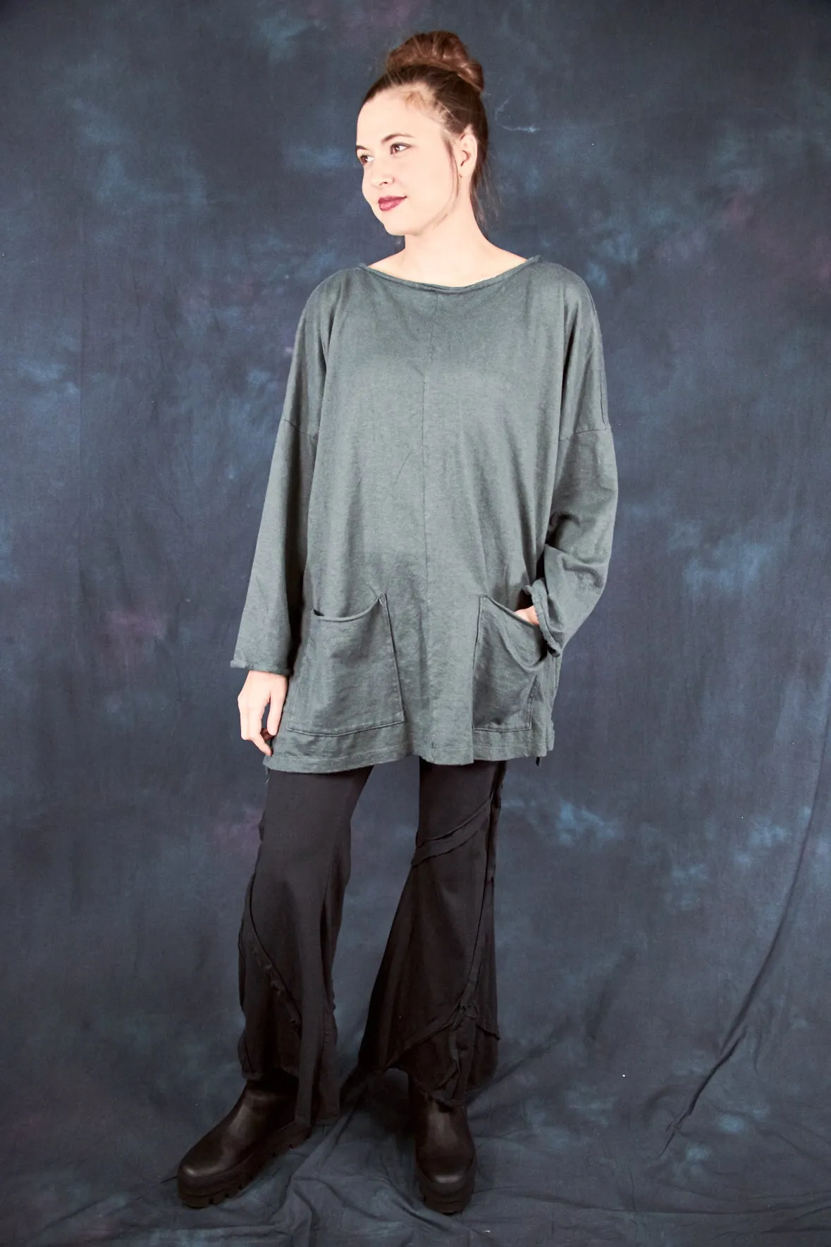 1585 Oversized Cabin Pullover Black Olive Drab-U