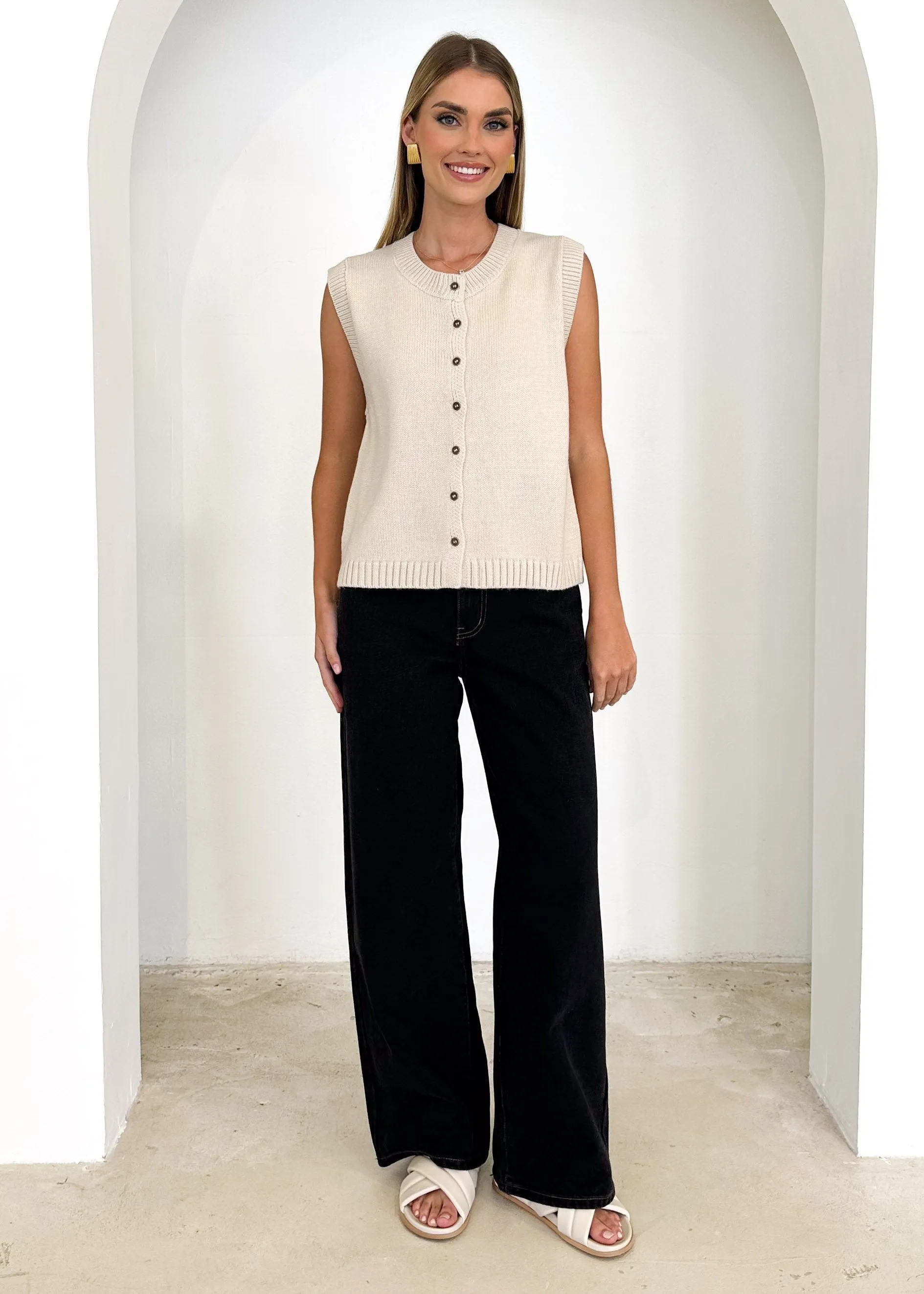Amante Knitted Vest - Cream
