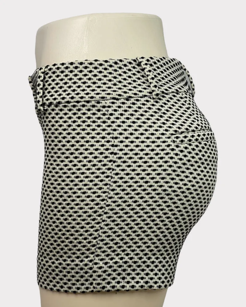 Ann Taylor Loft Cream And Black Fashion Printed Shorts (W28)