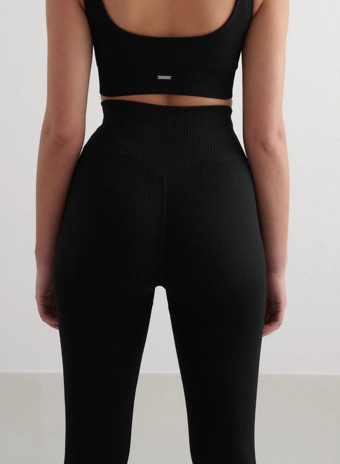 Black Ribbed Seamless Tights