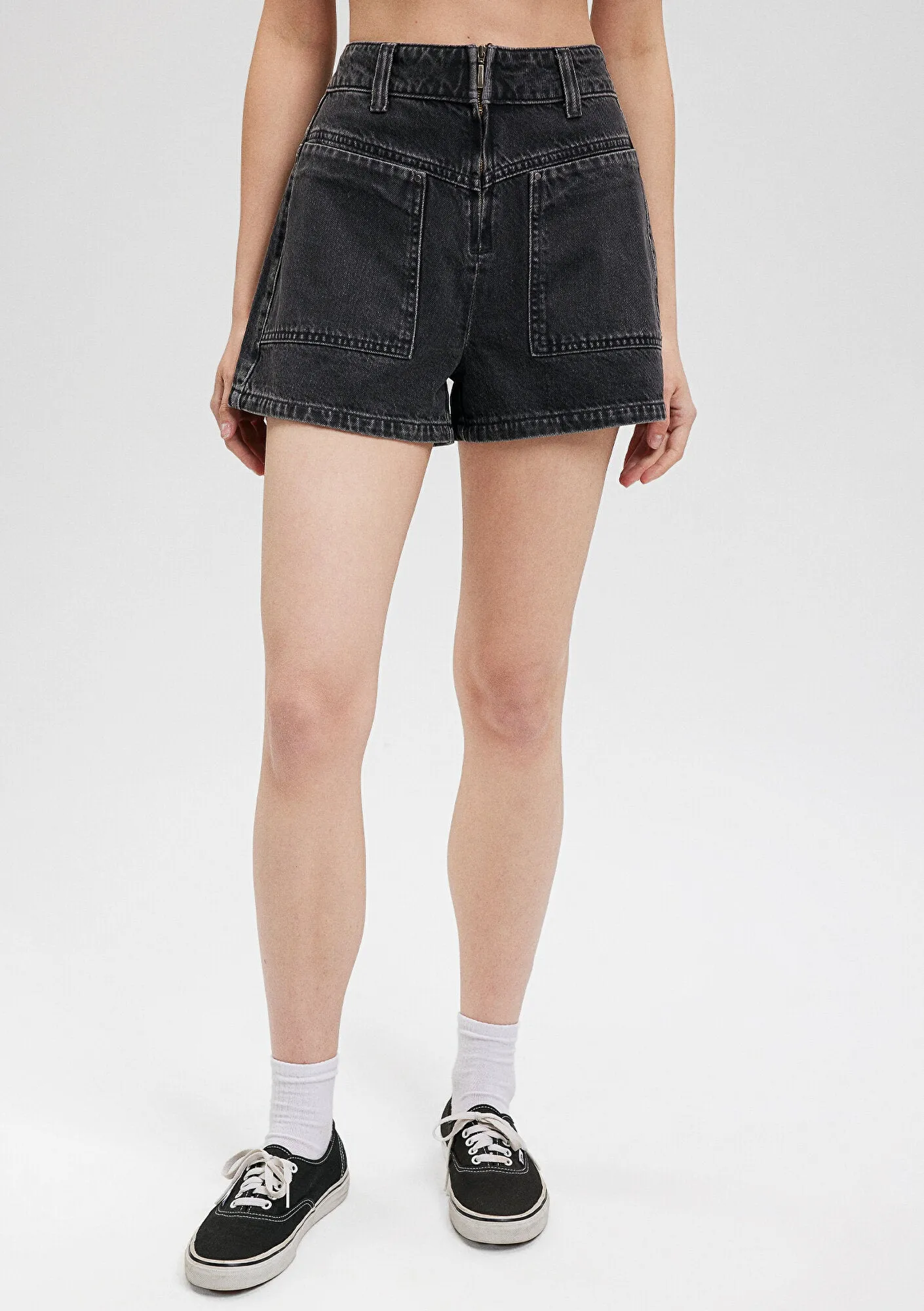 Bonita Smoke Iconic Jean Shorts