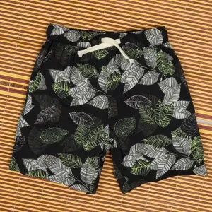 Boys Electric Leaf Printed Short Midnight Yellow
