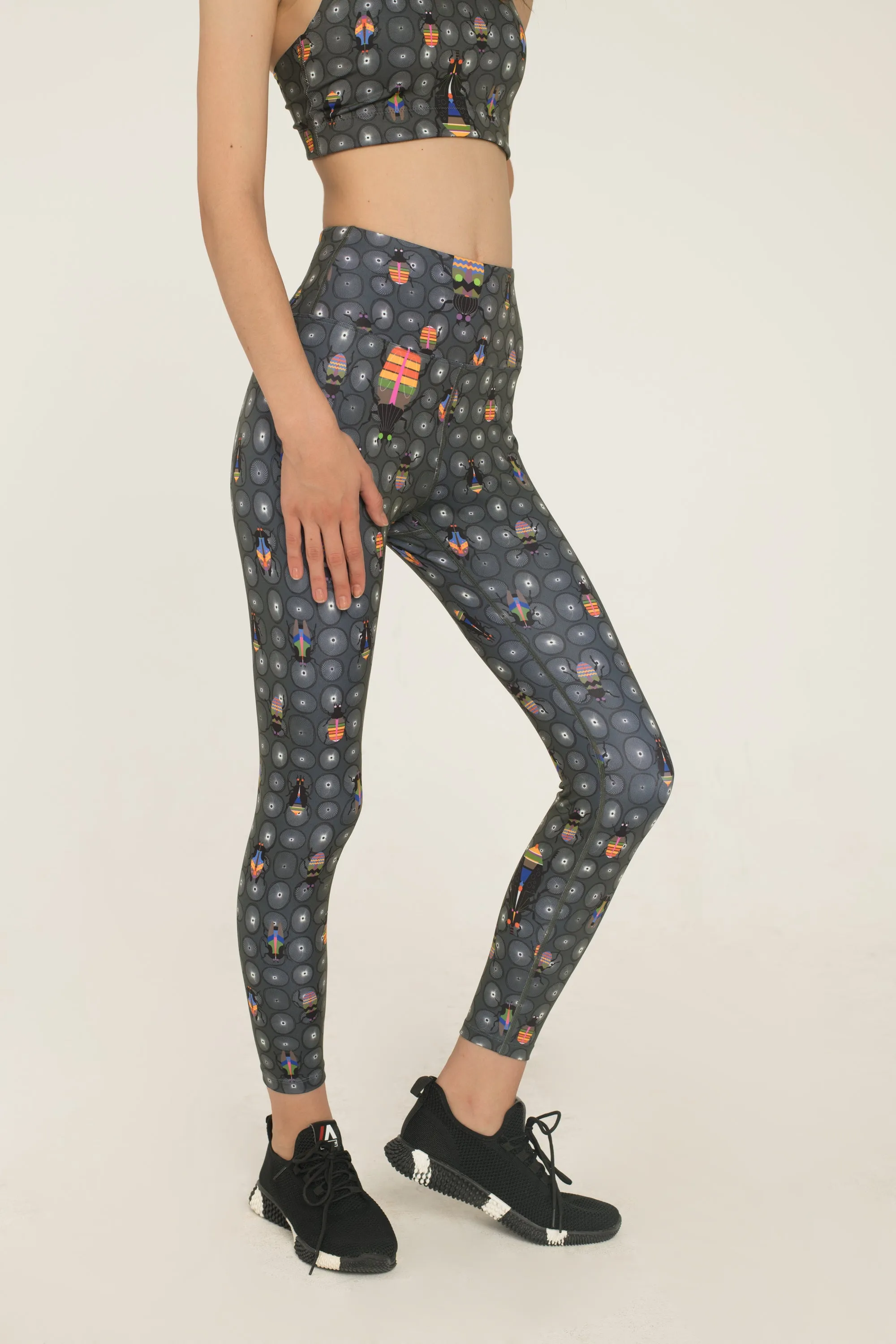 Buggin' Out Leggings