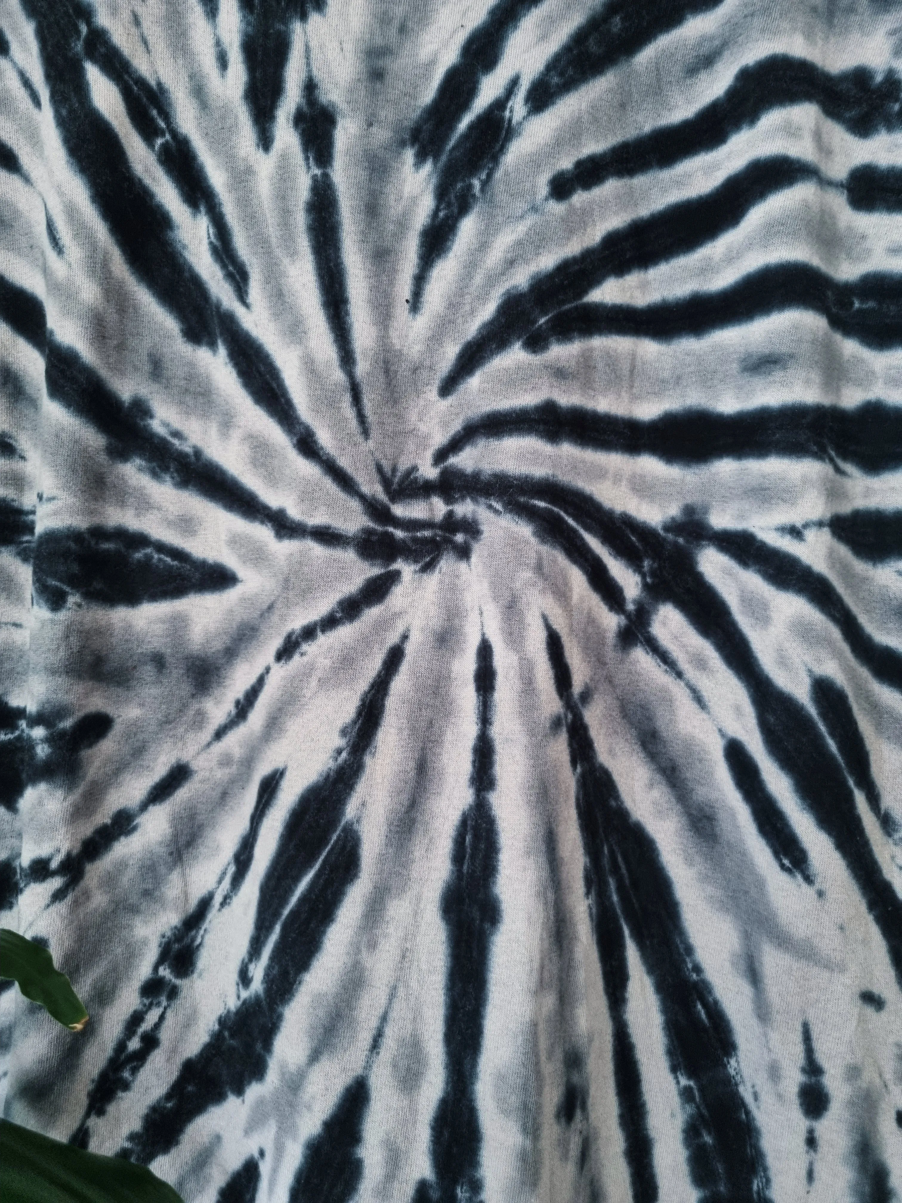 Build Your Hand Designed Fitted Tie-Dye Crop Top
