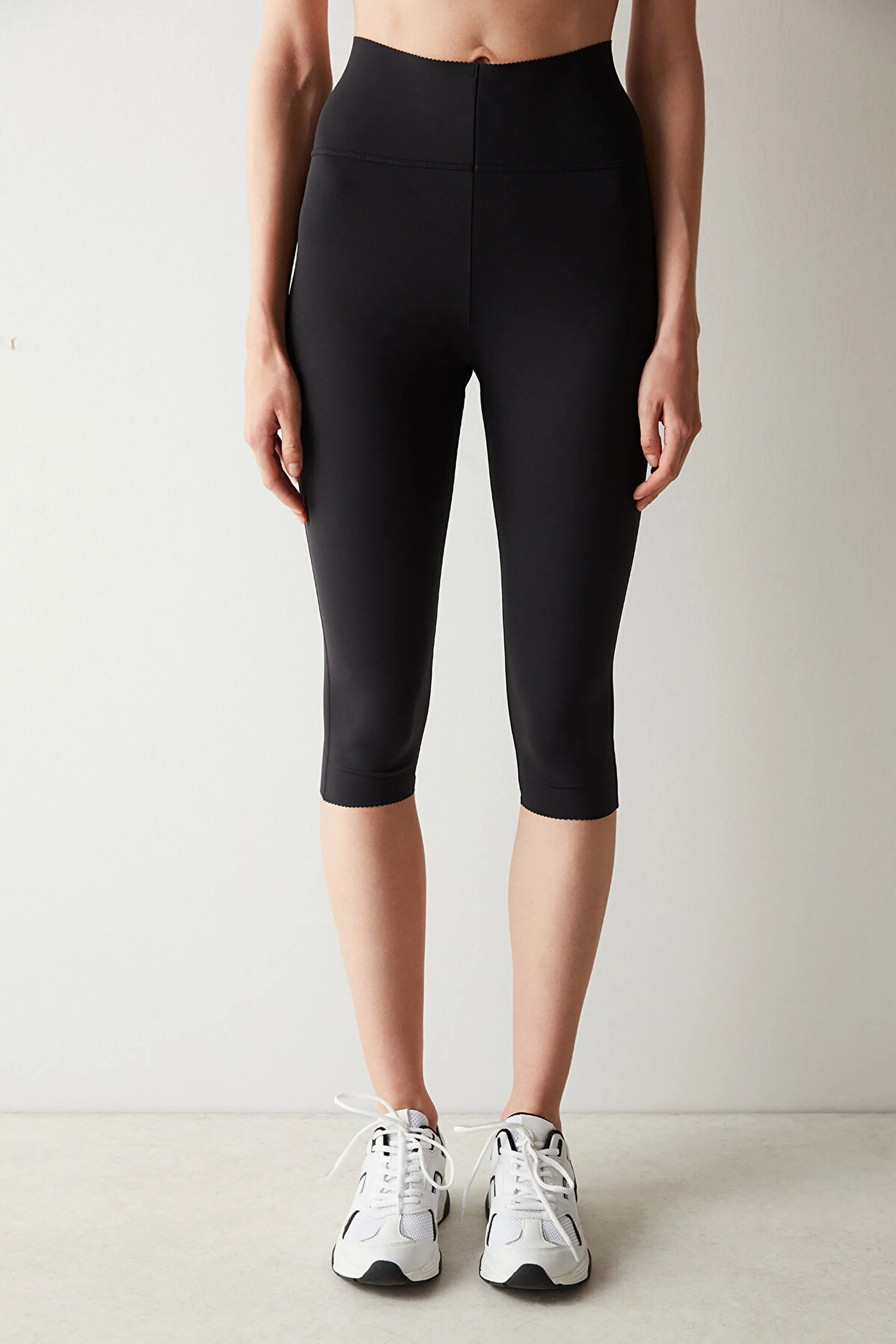 Capri Form Leggings
