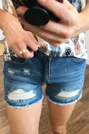 C'est Toi Shorts- Grace Wash