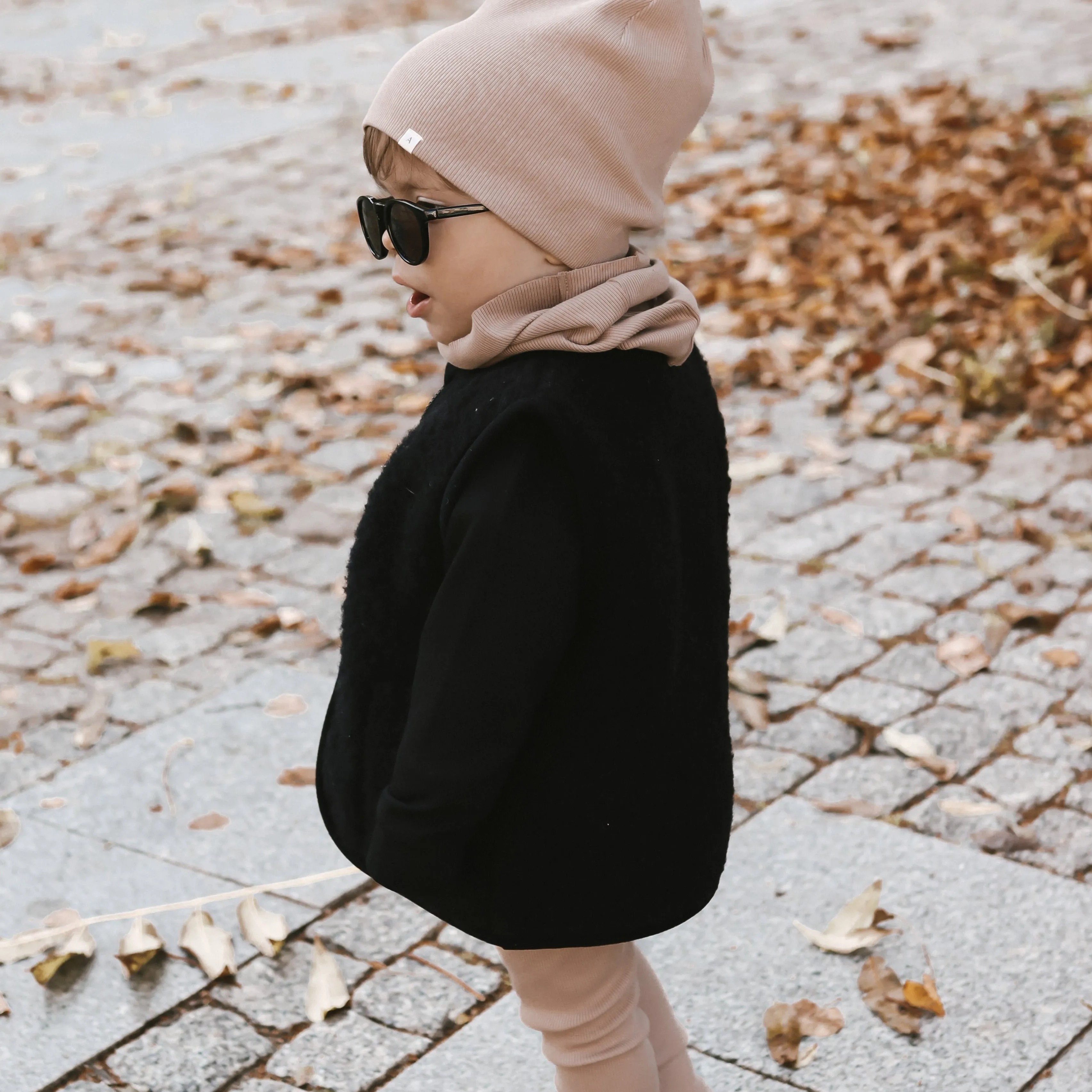 Clara 100% Wool Vest (Black)