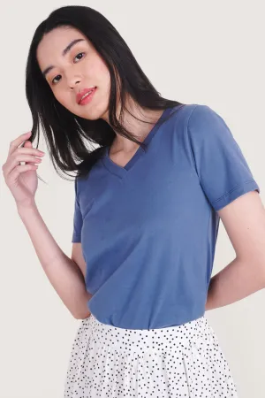 Closet Staples Textured V-Neck Tee