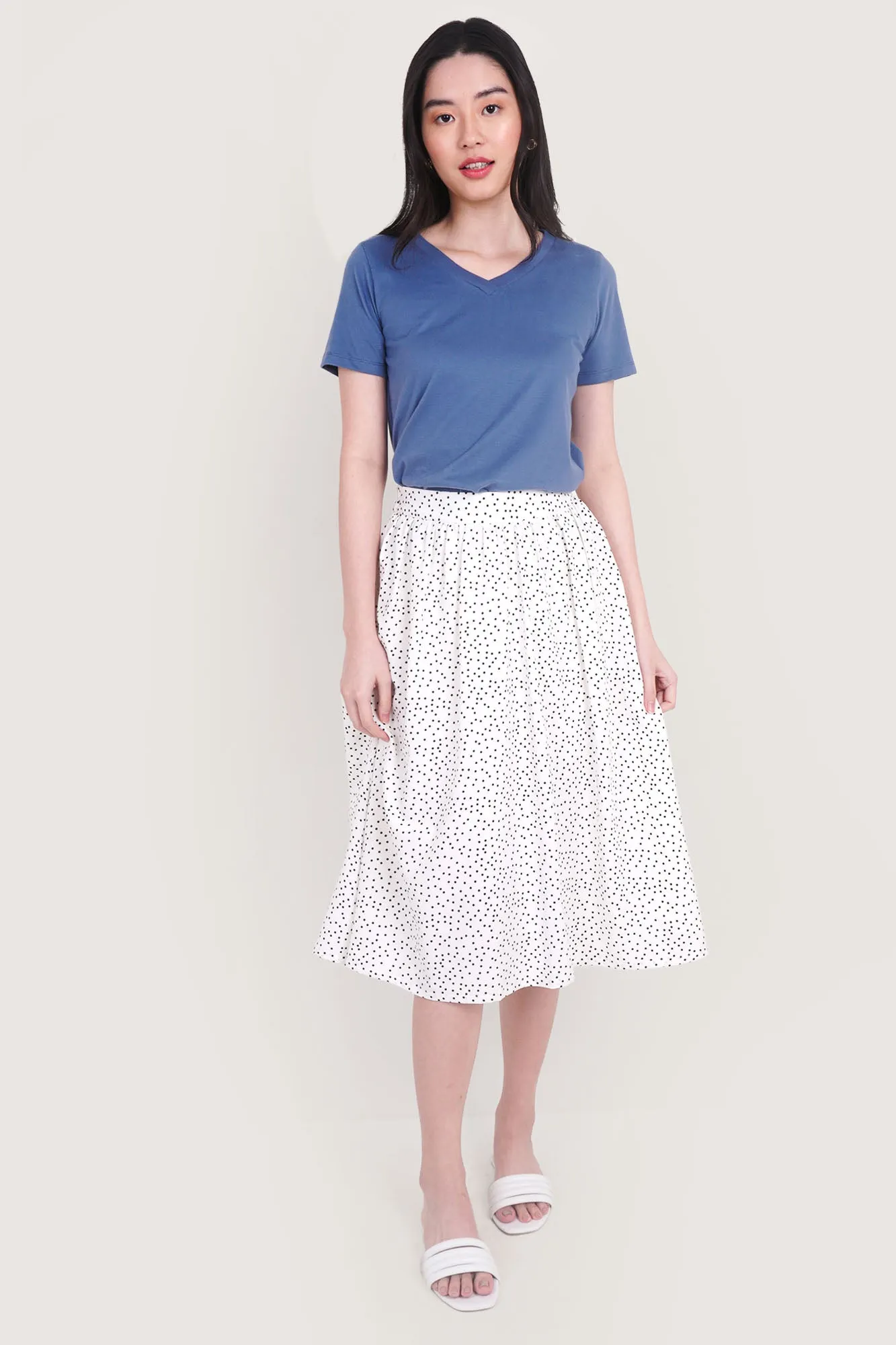 Closet Staples Textured V-Neck Tee