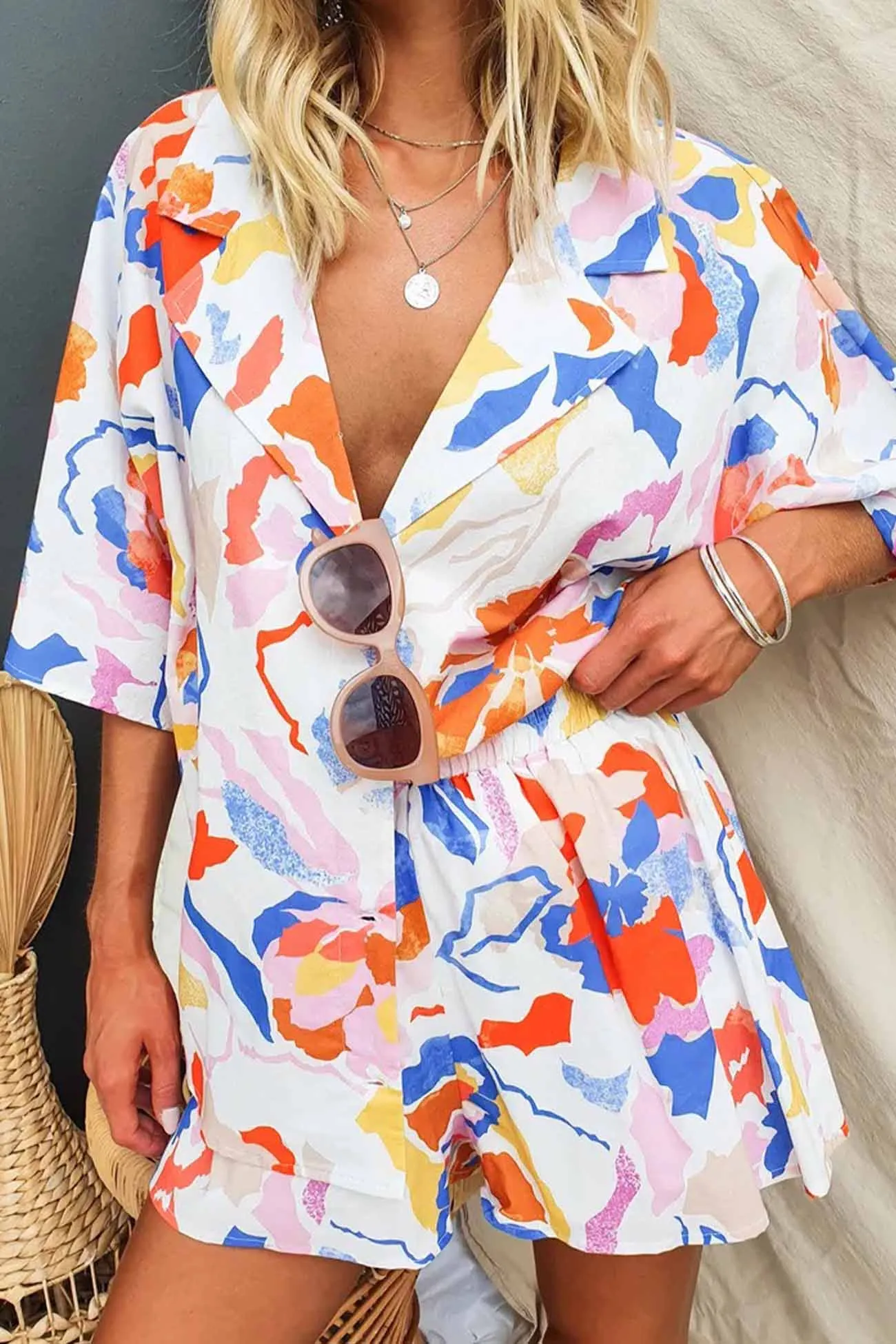 Colorful Printed V Neck Lapel Shorts Set