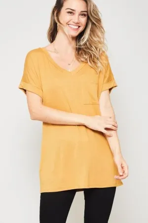 DARIA V NECK MUSTARD