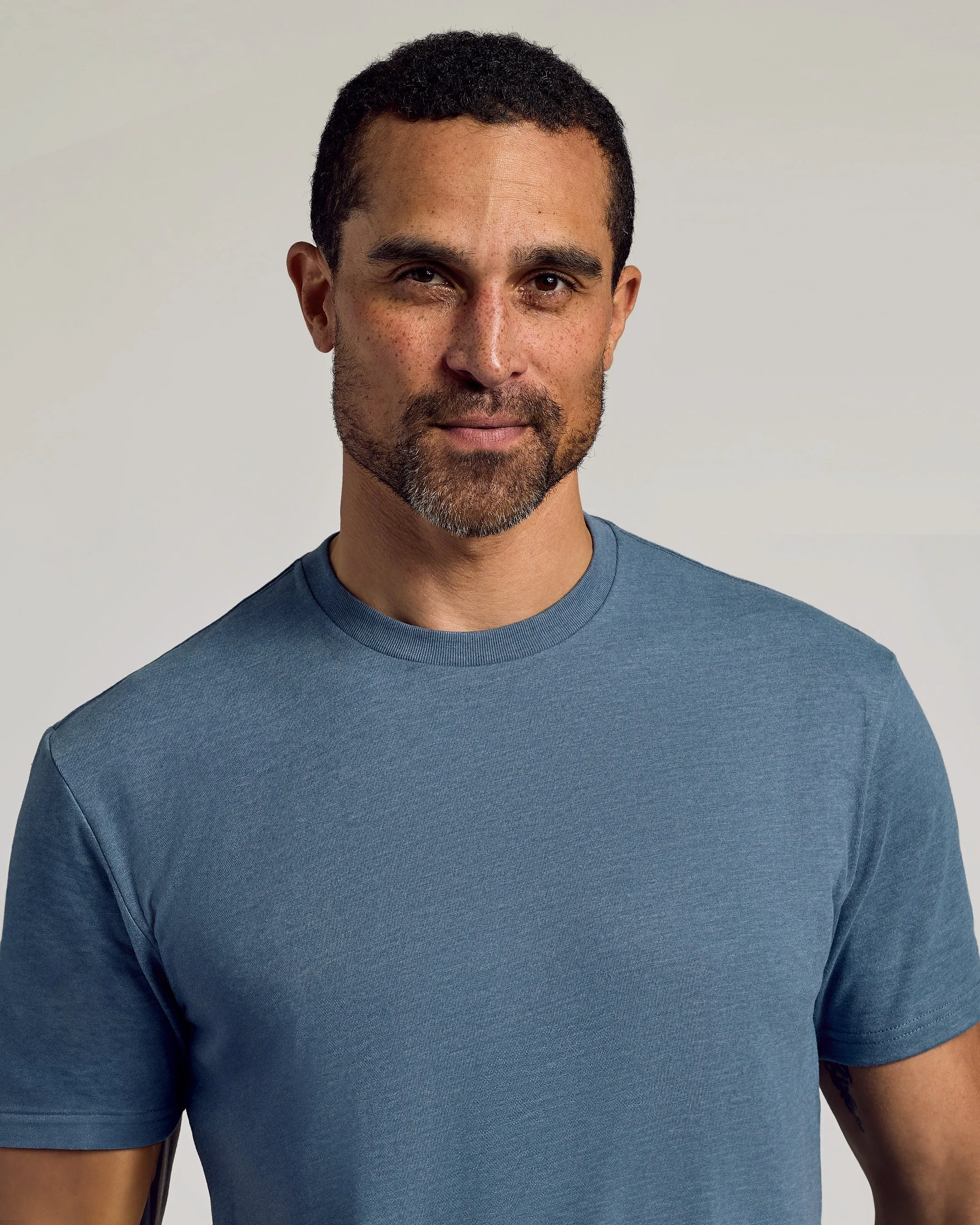 Dark Heather Tempest Short Sleeve Crew Neck Tee