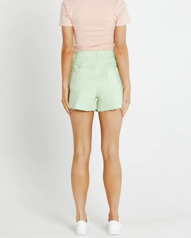 Demi Short