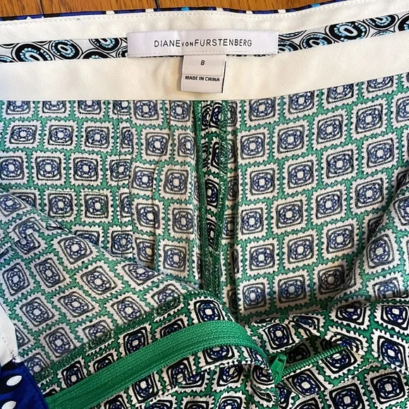Diane von Furstenberg Women Shorts Size 8