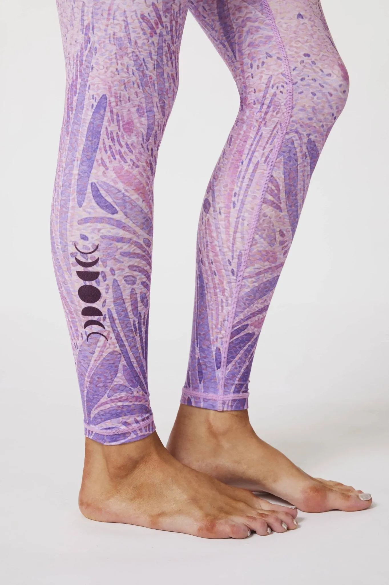 Evermind Women's Dreamcatcher High Waist Leggings – Buttery Soft, 4-Way Stretch, Yoga & Fitness Wear
