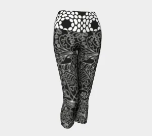 Fine Line Yoga Capri