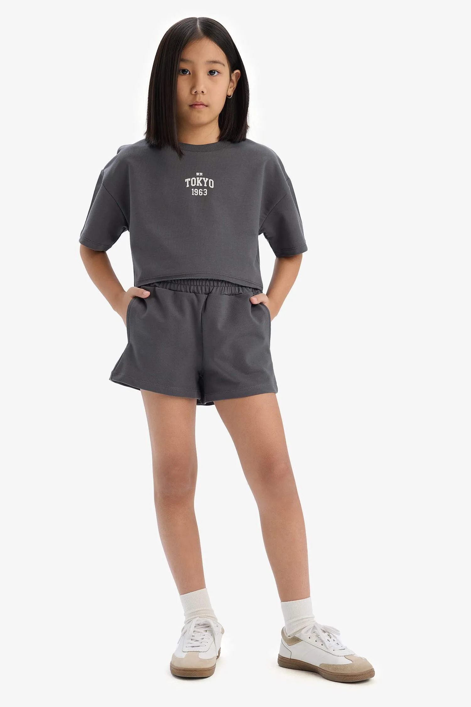 Girl Printed T-Shirt Shorts 2 Piece Set