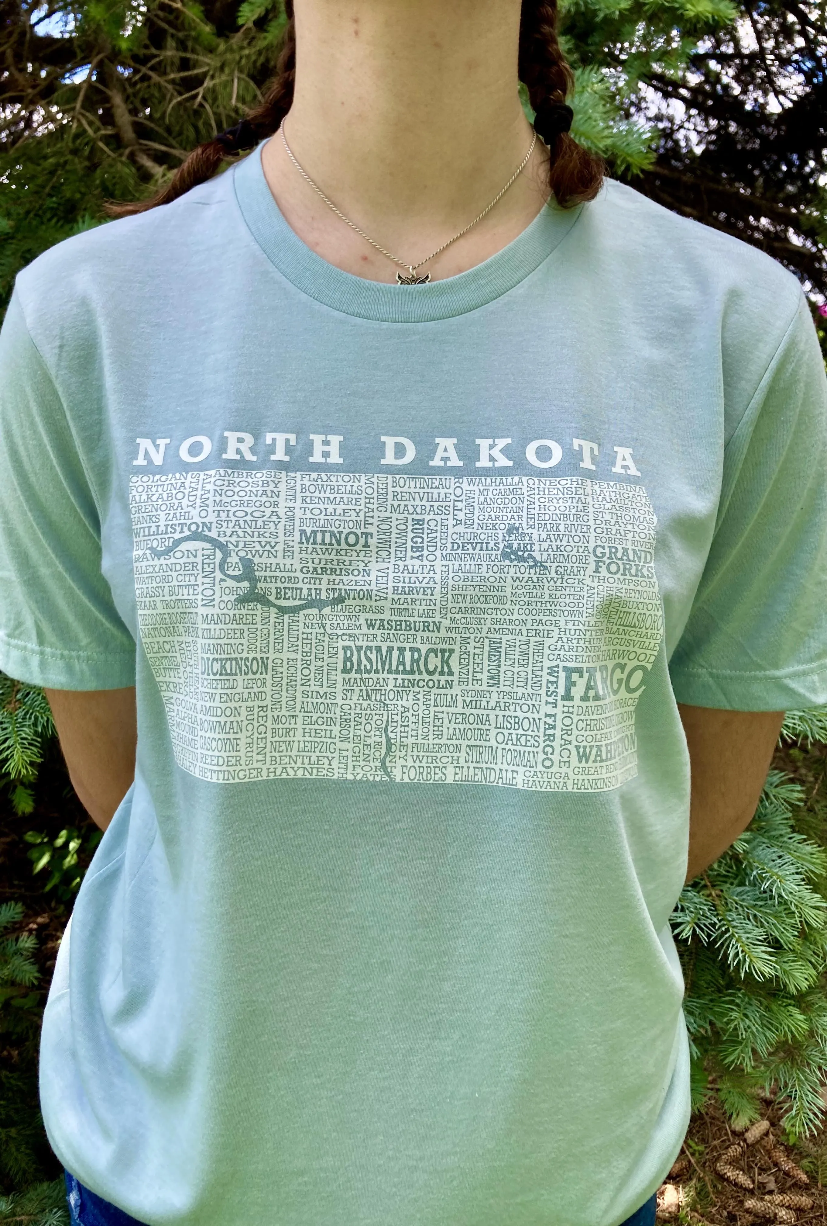 Hometown North Dakota Short Sleeve Tee Shirt-Crew Neck - Heather Light Sage