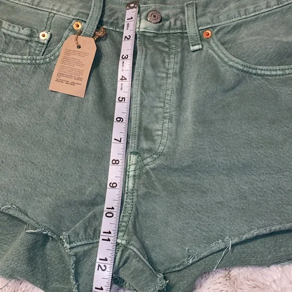 Levi’s 501® High Waist Cutoff Denim Shorts In Dusty Beryl Green NWT size 29