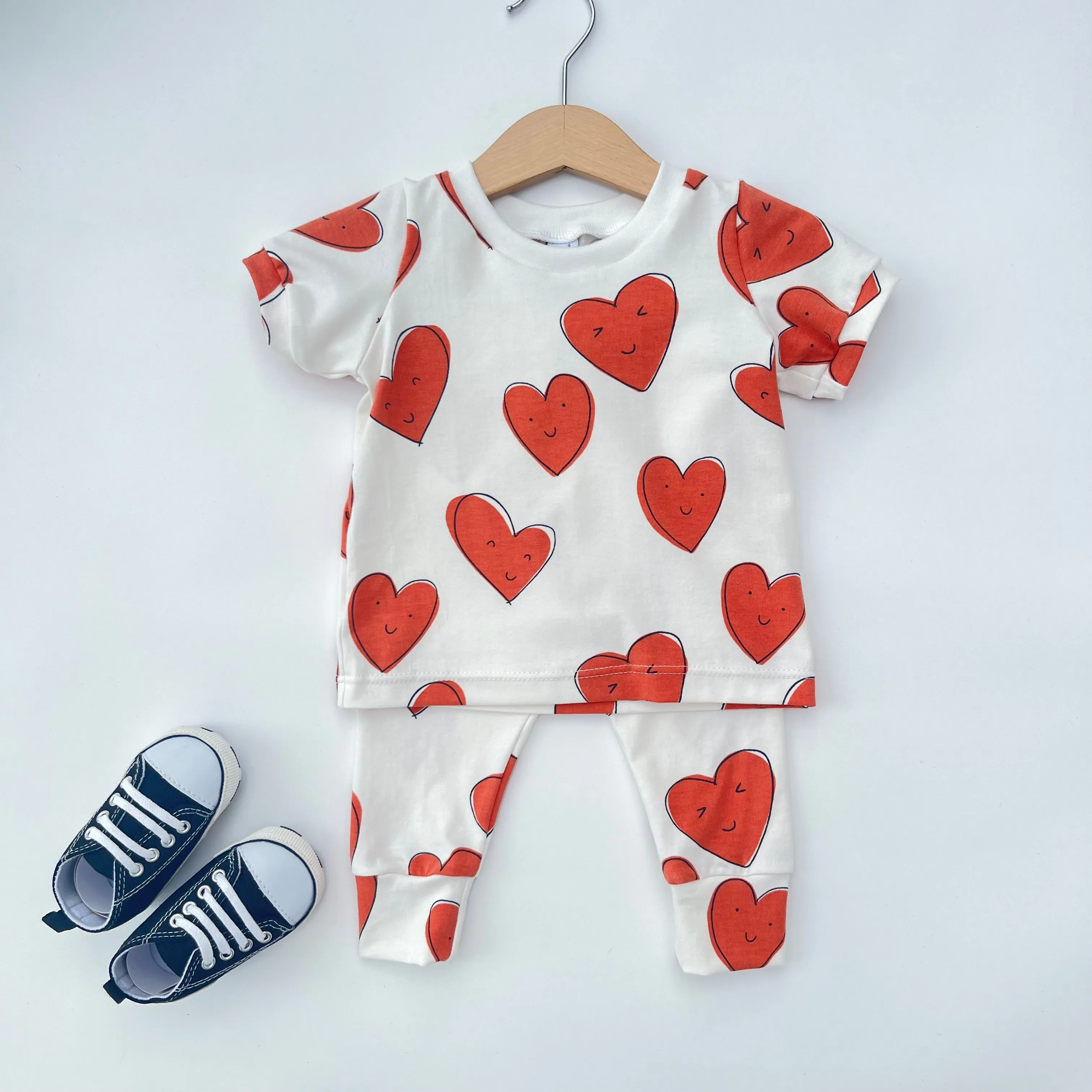Lots of Love Leggings