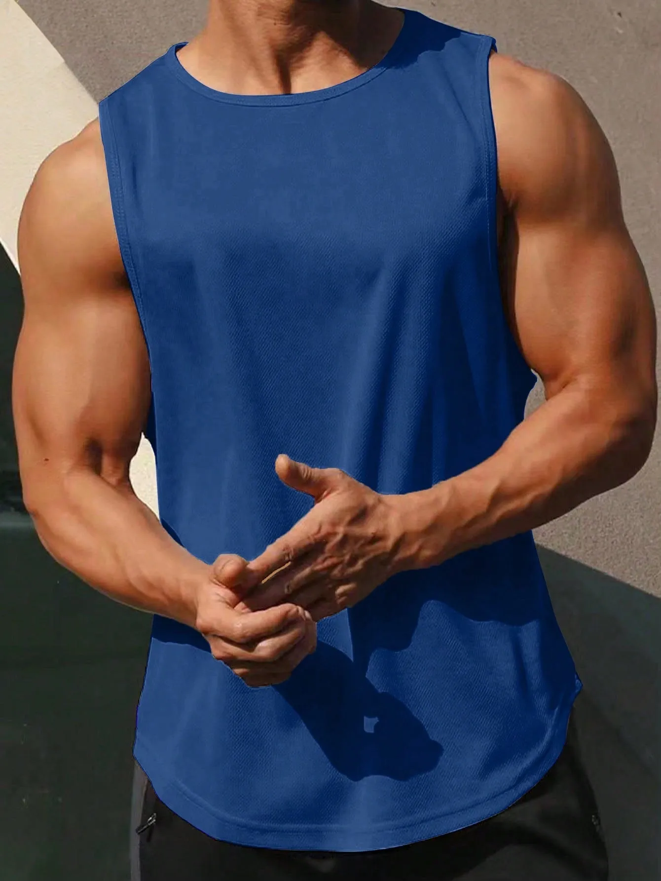 Men Solid Sports Tank Top