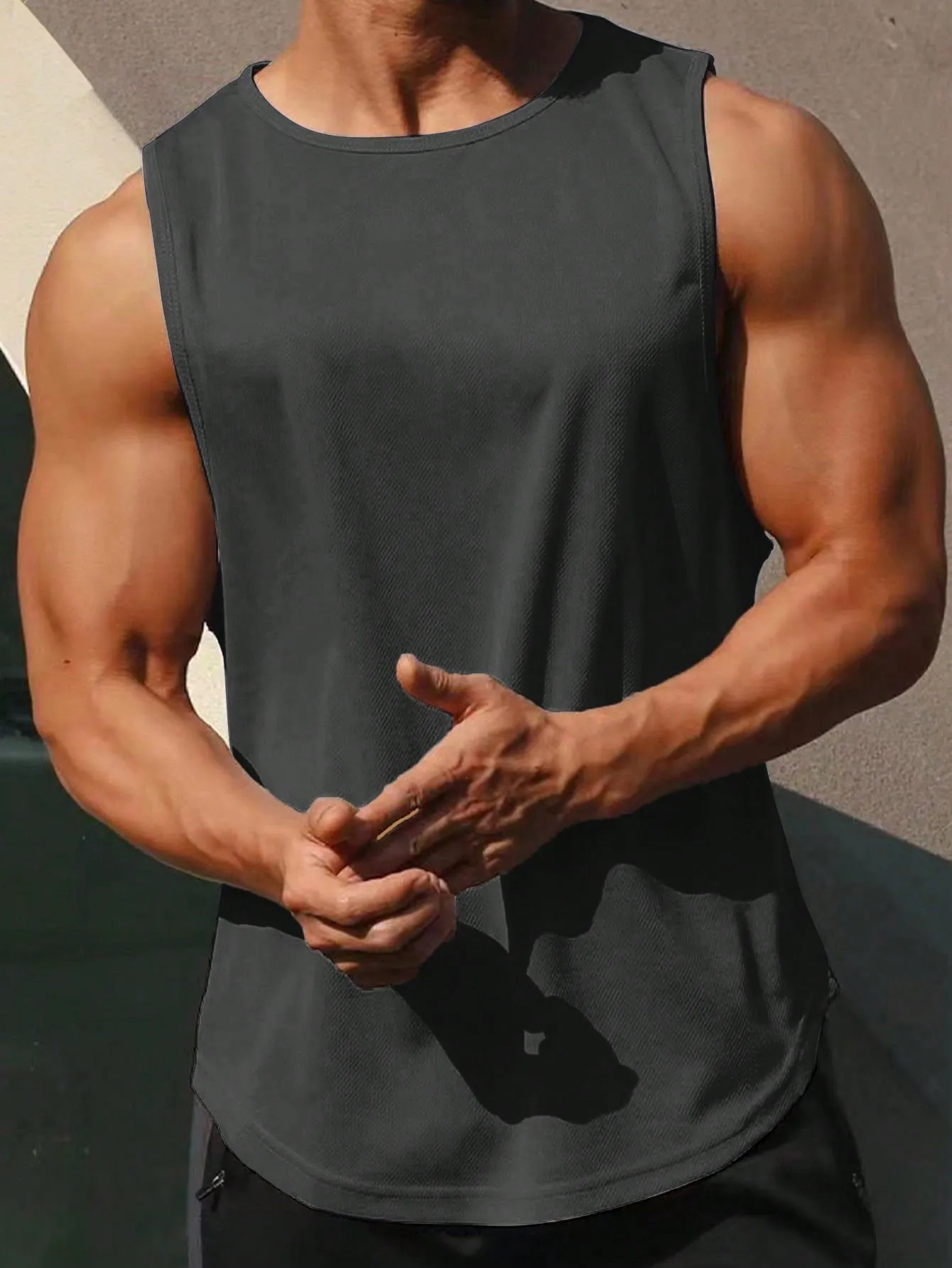 Men Solid Sports Tank Top