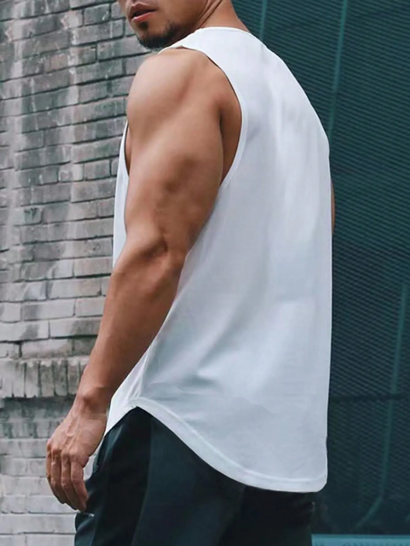 Men Solid Sports Tank Top