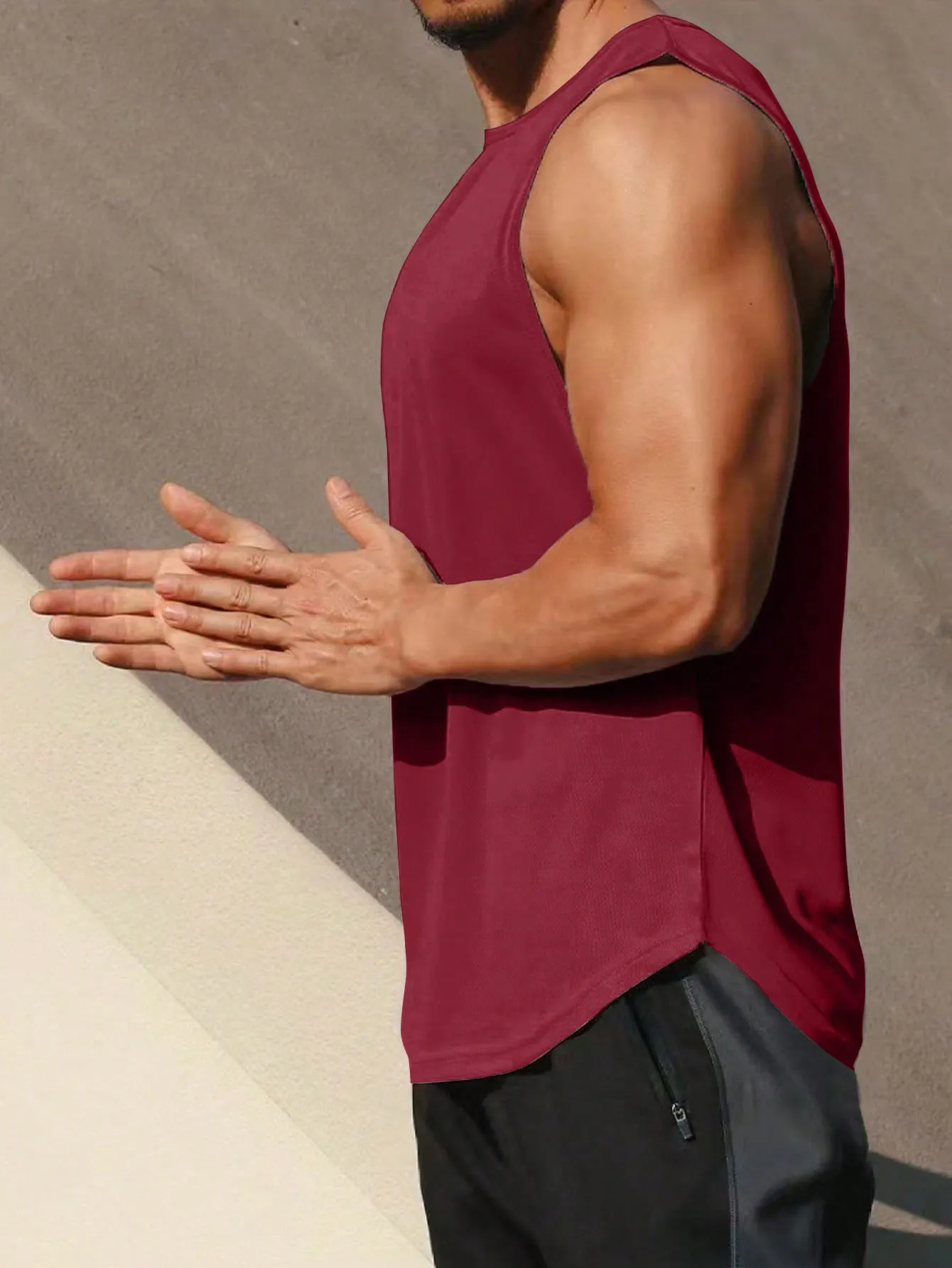 Men Solid Sports Tank Top