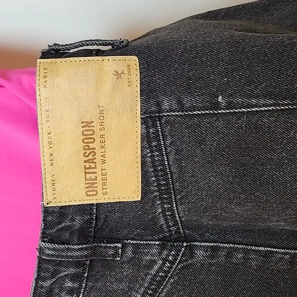 One Teaspoon Streetwalker High-Waist Denim Shorts Size 27
