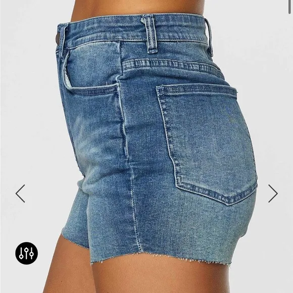 O’NEILL WALKER DENIM SHORTS Sz 28
