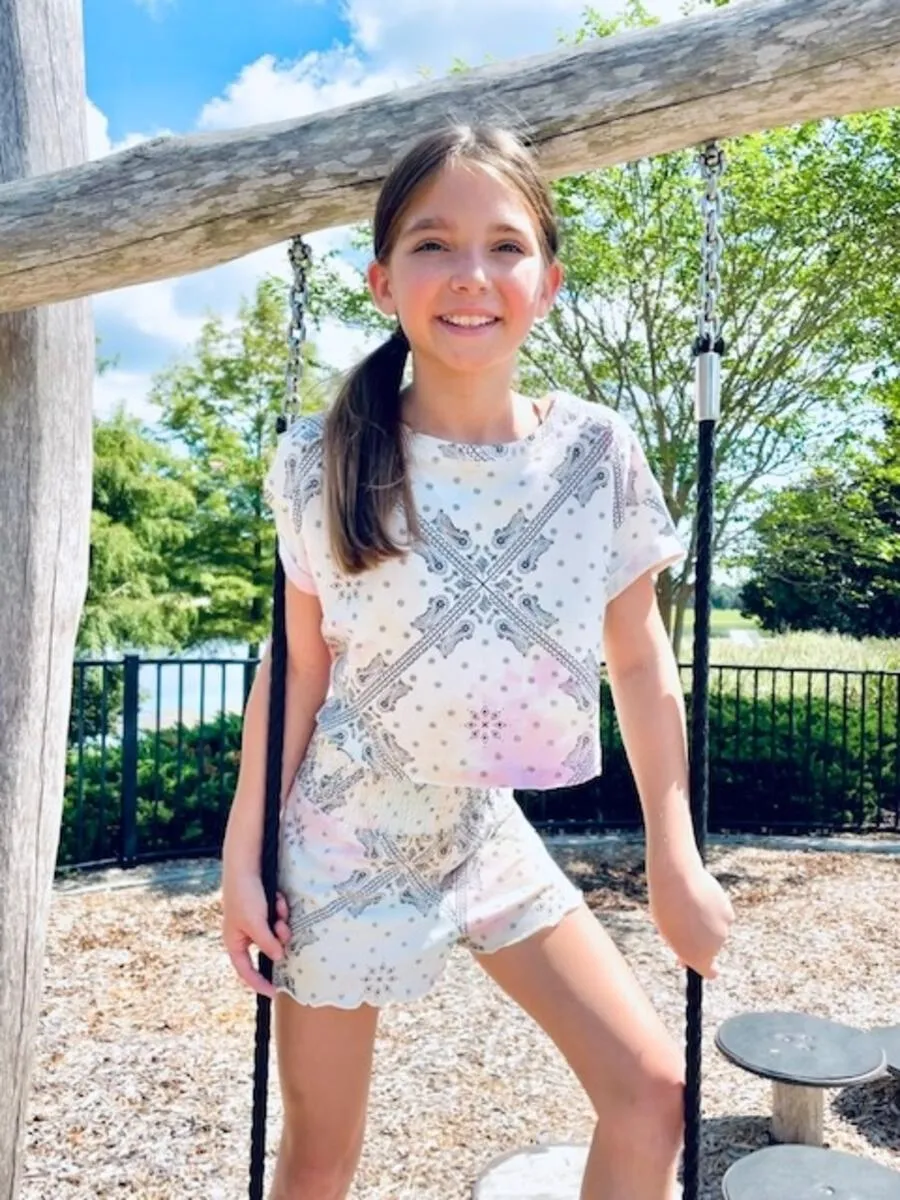 Paper Flower Tie Dye Bandana Printed Short