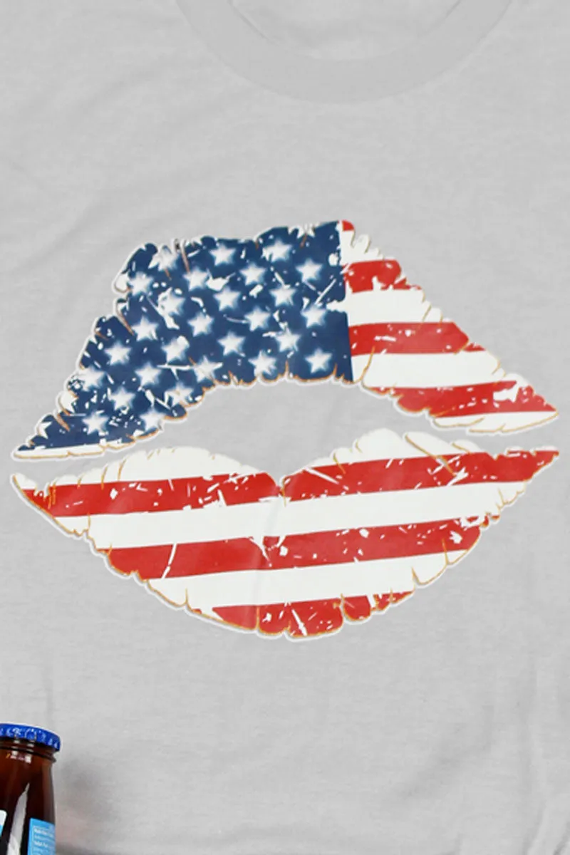 Patriotic Lips Unisex Blend Tee