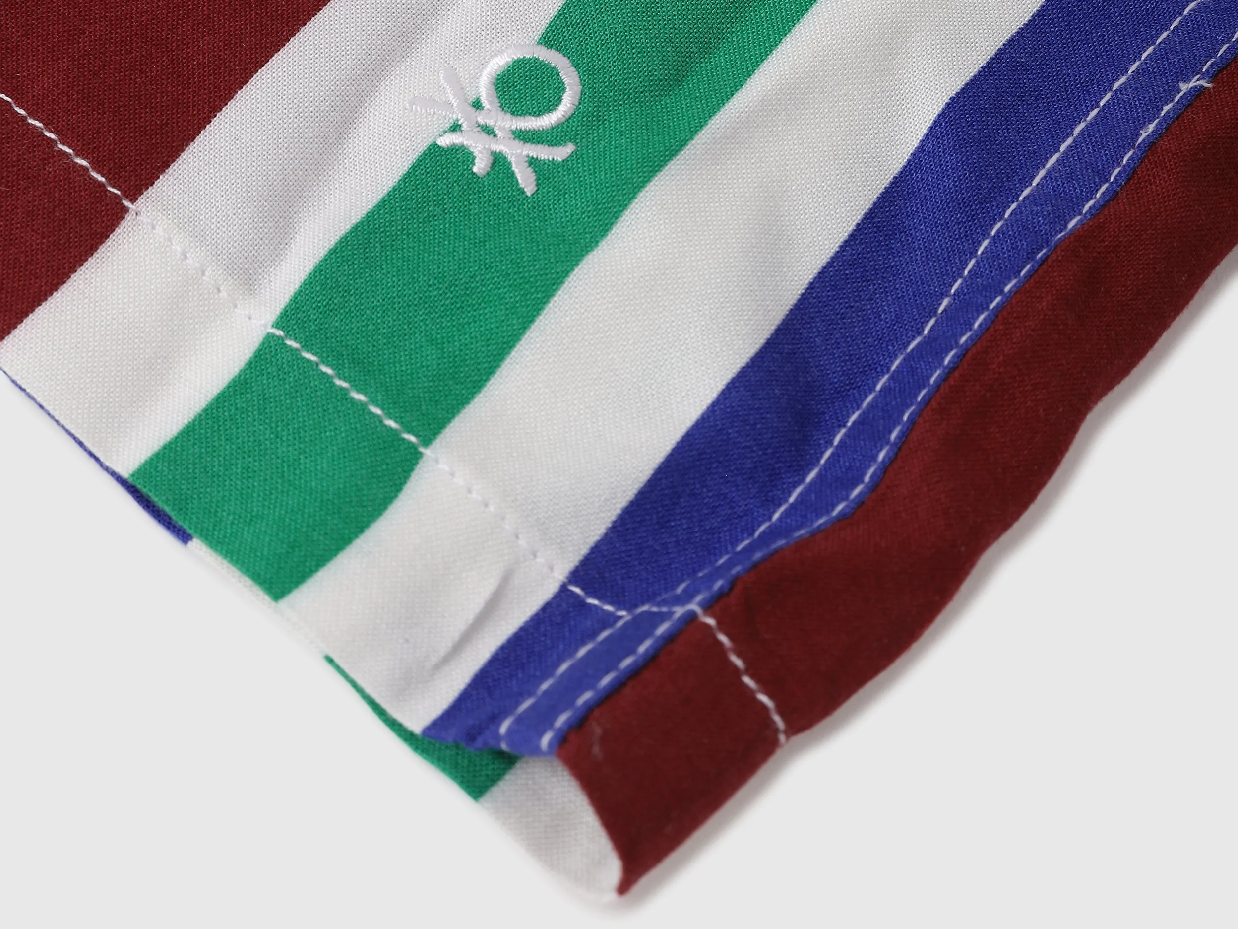 Regular Fit Spread Collar Striped Shirts