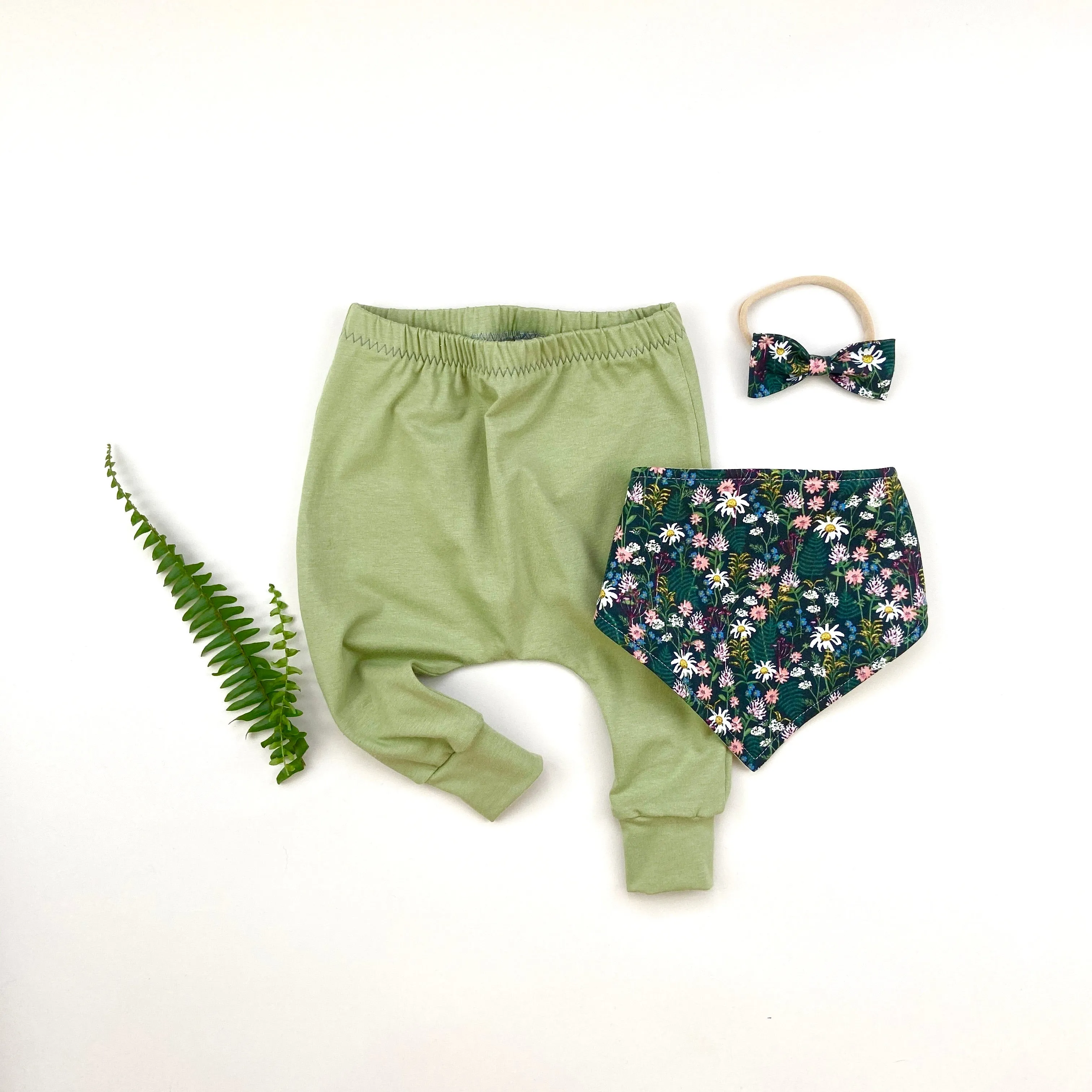 SAGE HAREM LEGGINGS