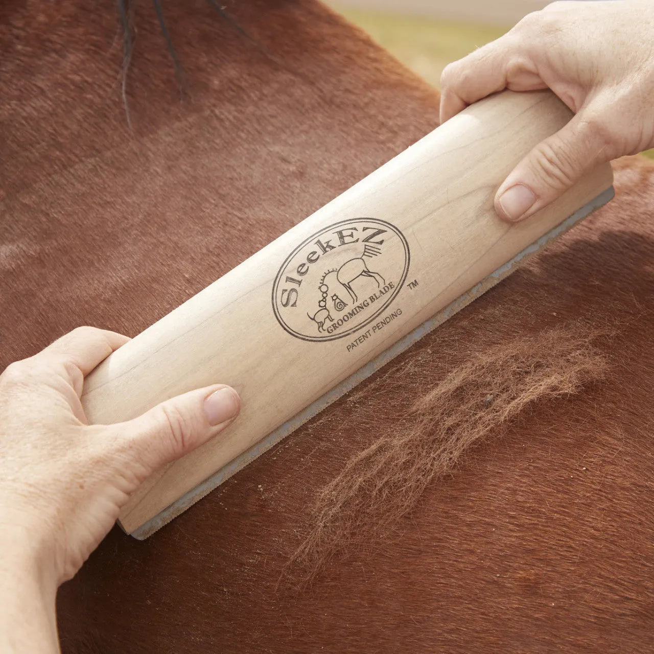 SleekEZ Grooming Tool