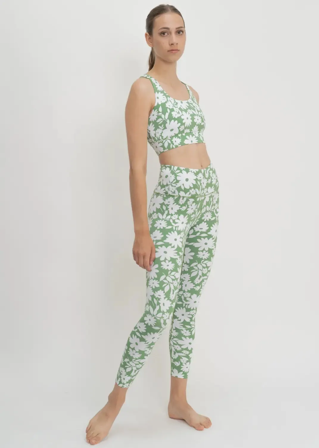 Sports Bra Ubud in Green Moonflower