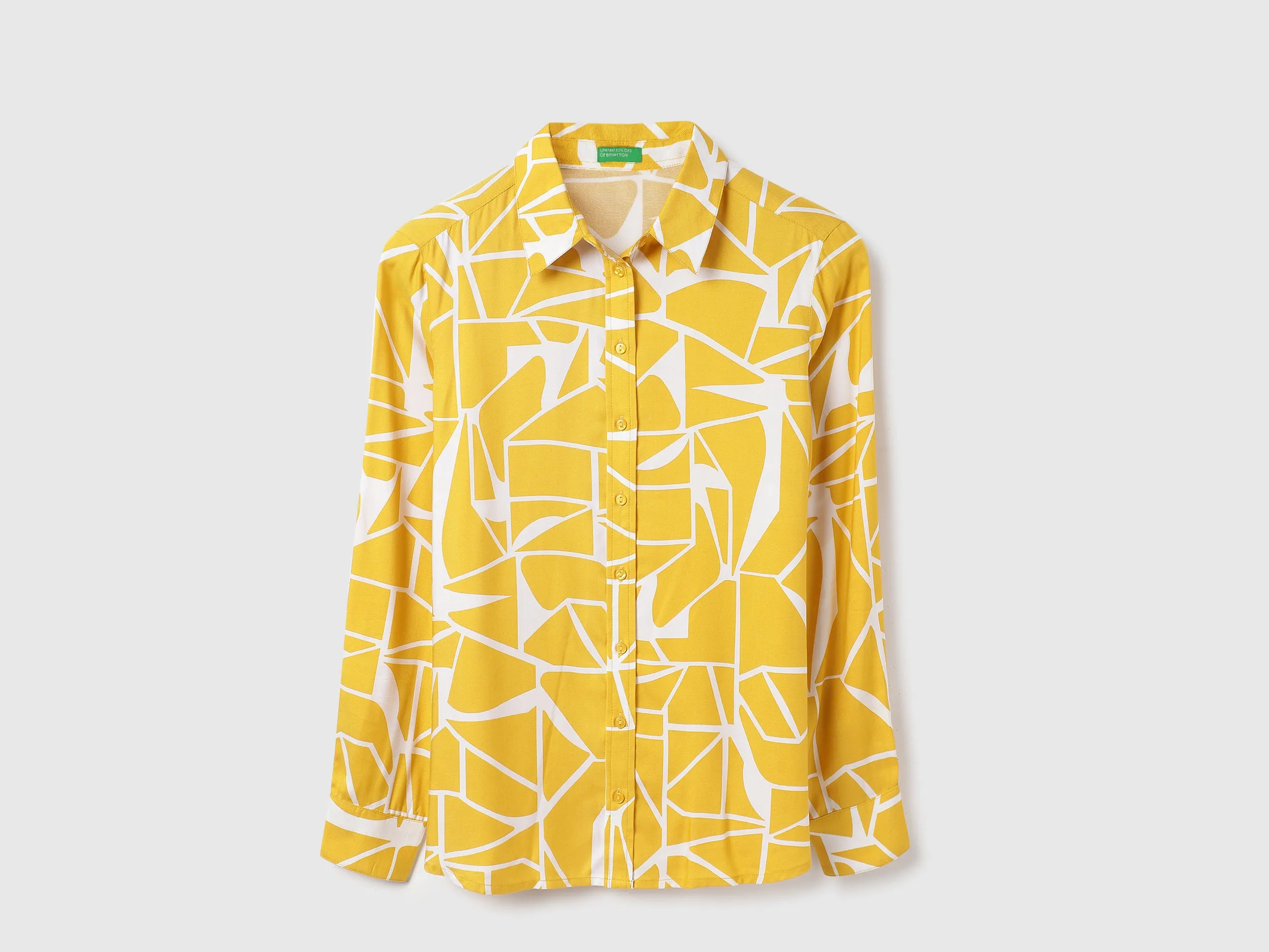 Spread Collar Printed Shirts