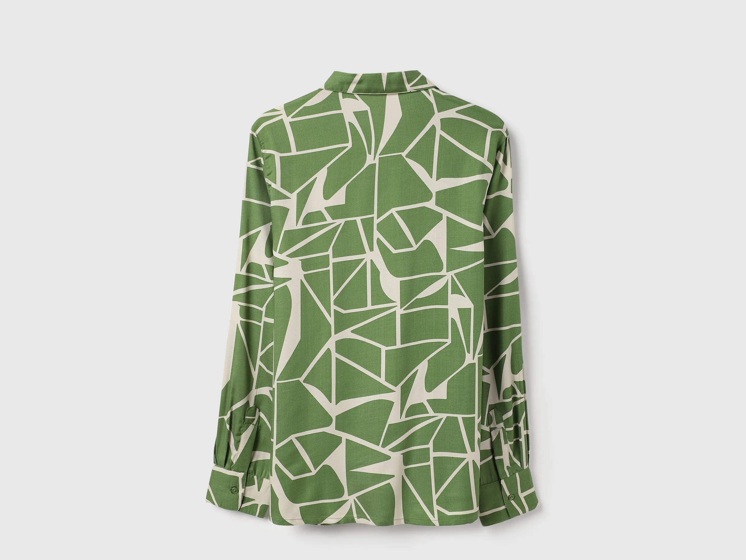Spread Collar Printed Shirts