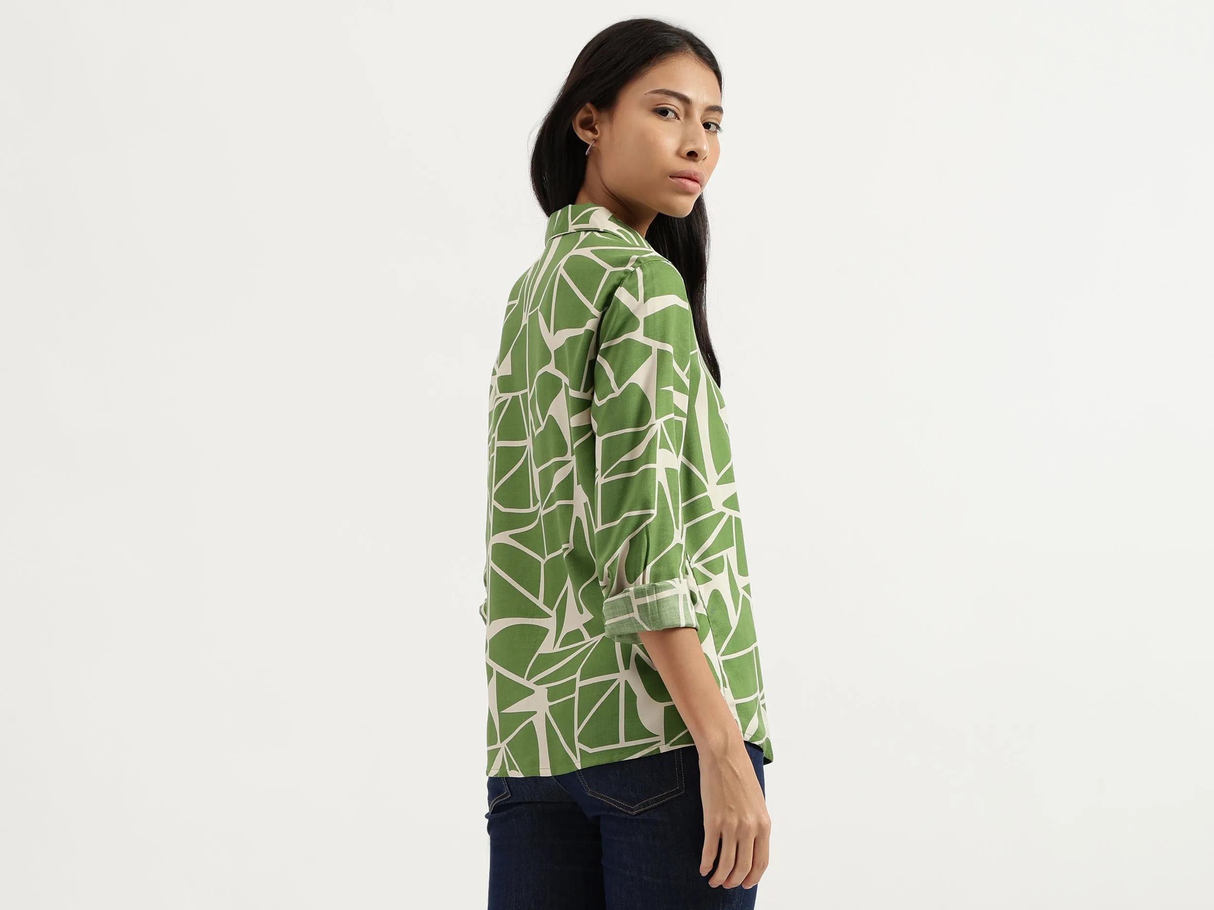 Spread Collar Printed Shirts