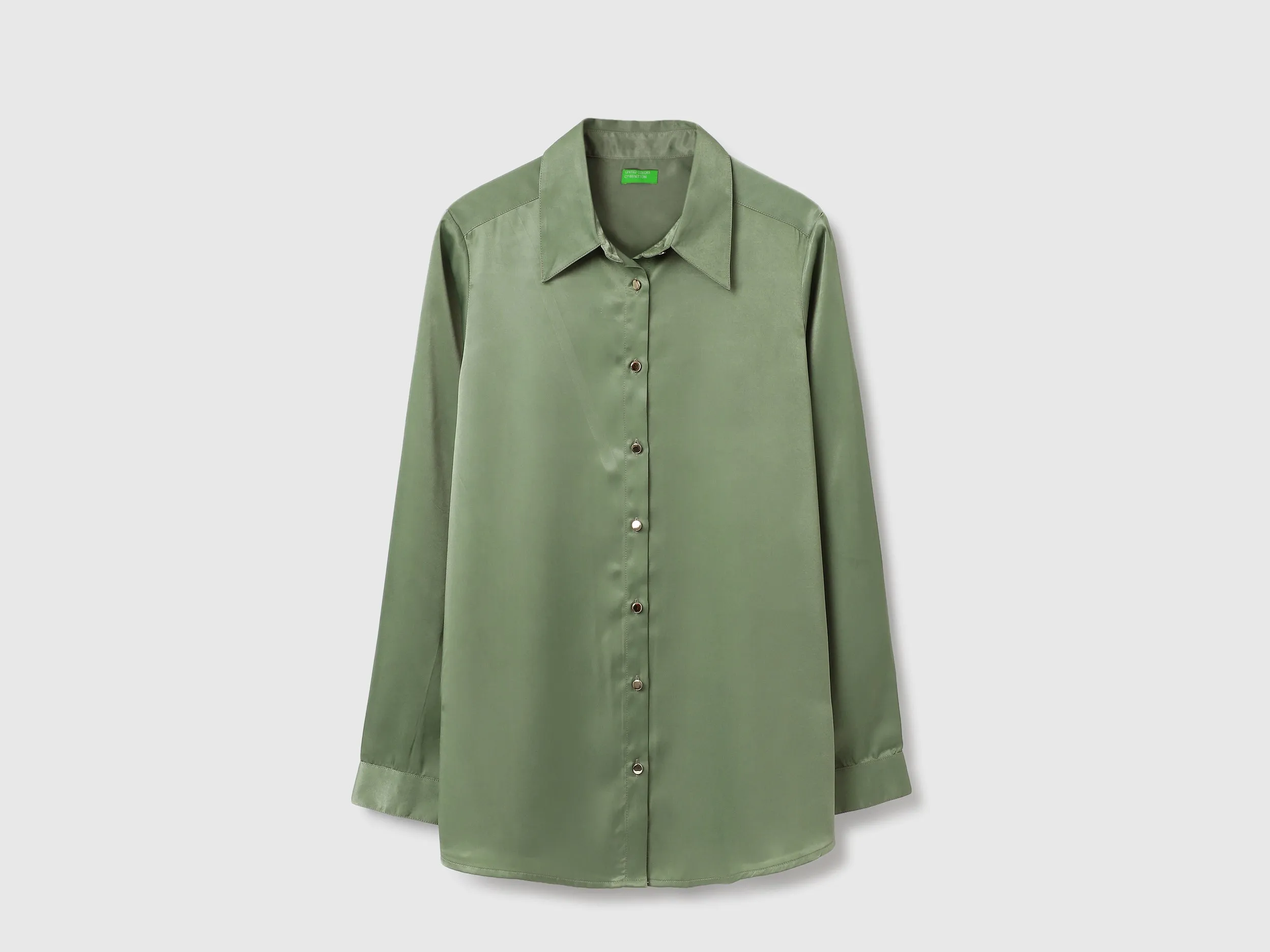 Spread Collar Solid Shirts