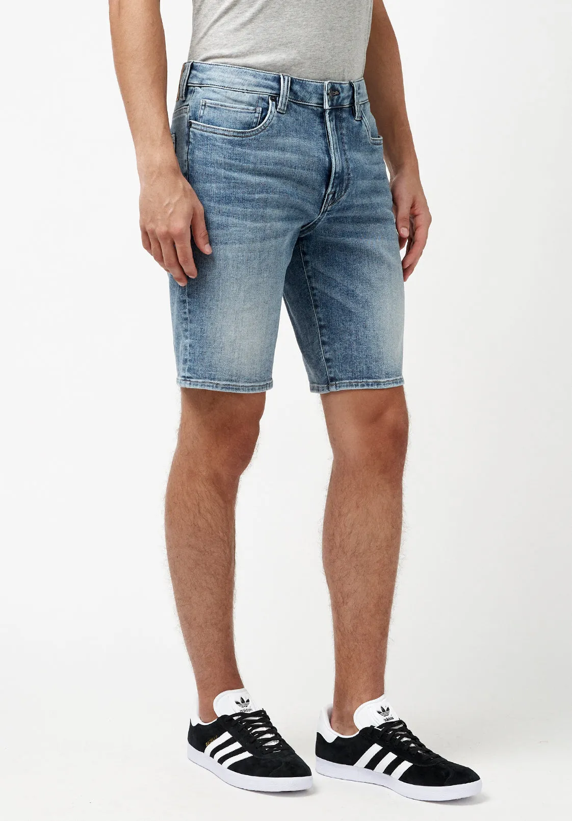 Super Stretch Relaxed Straight Dean Sanded Shorts - BM22850