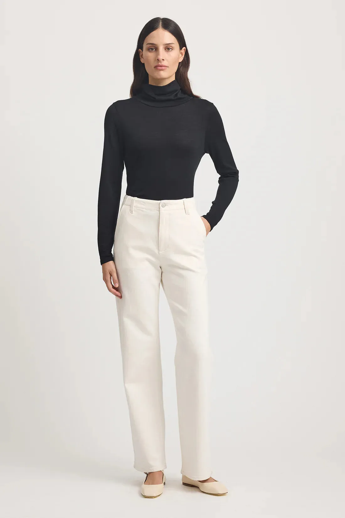 Turtle Neck Merino Tee - Black