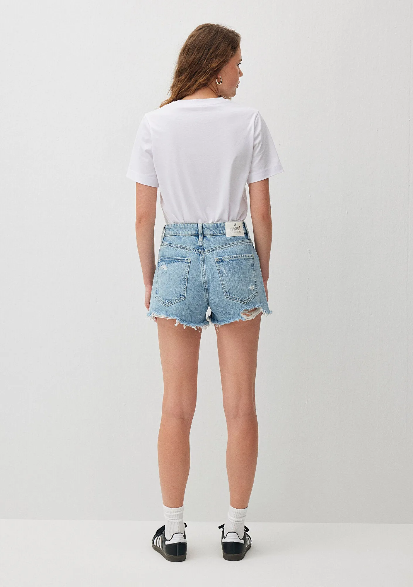 Tyra Light Ripped Street Jean Shorts