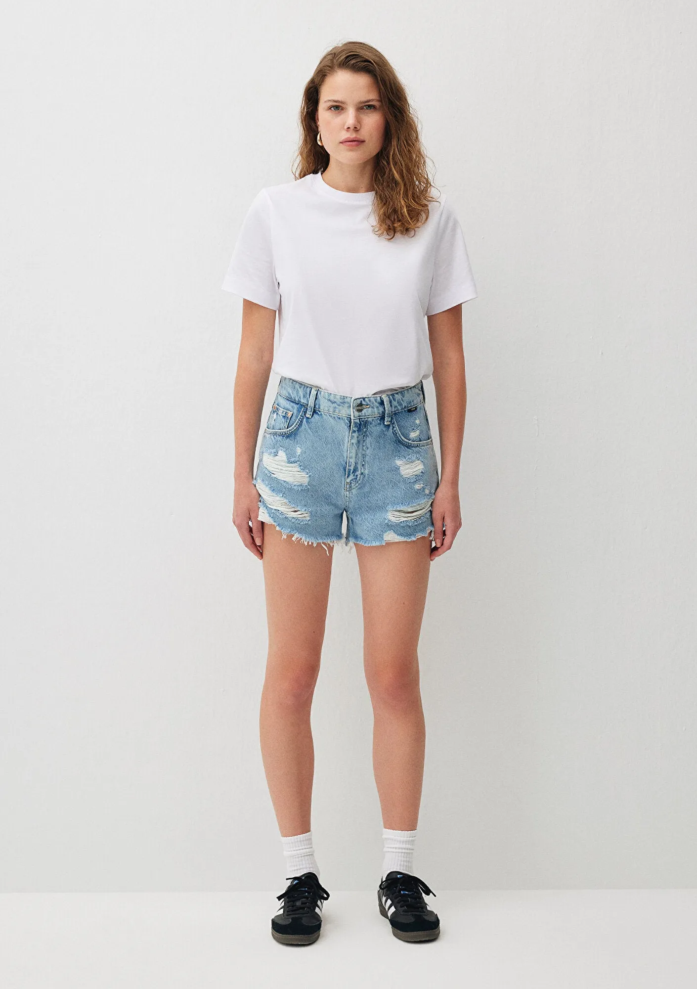 Tyra Light Ripped Street Jean Shorts