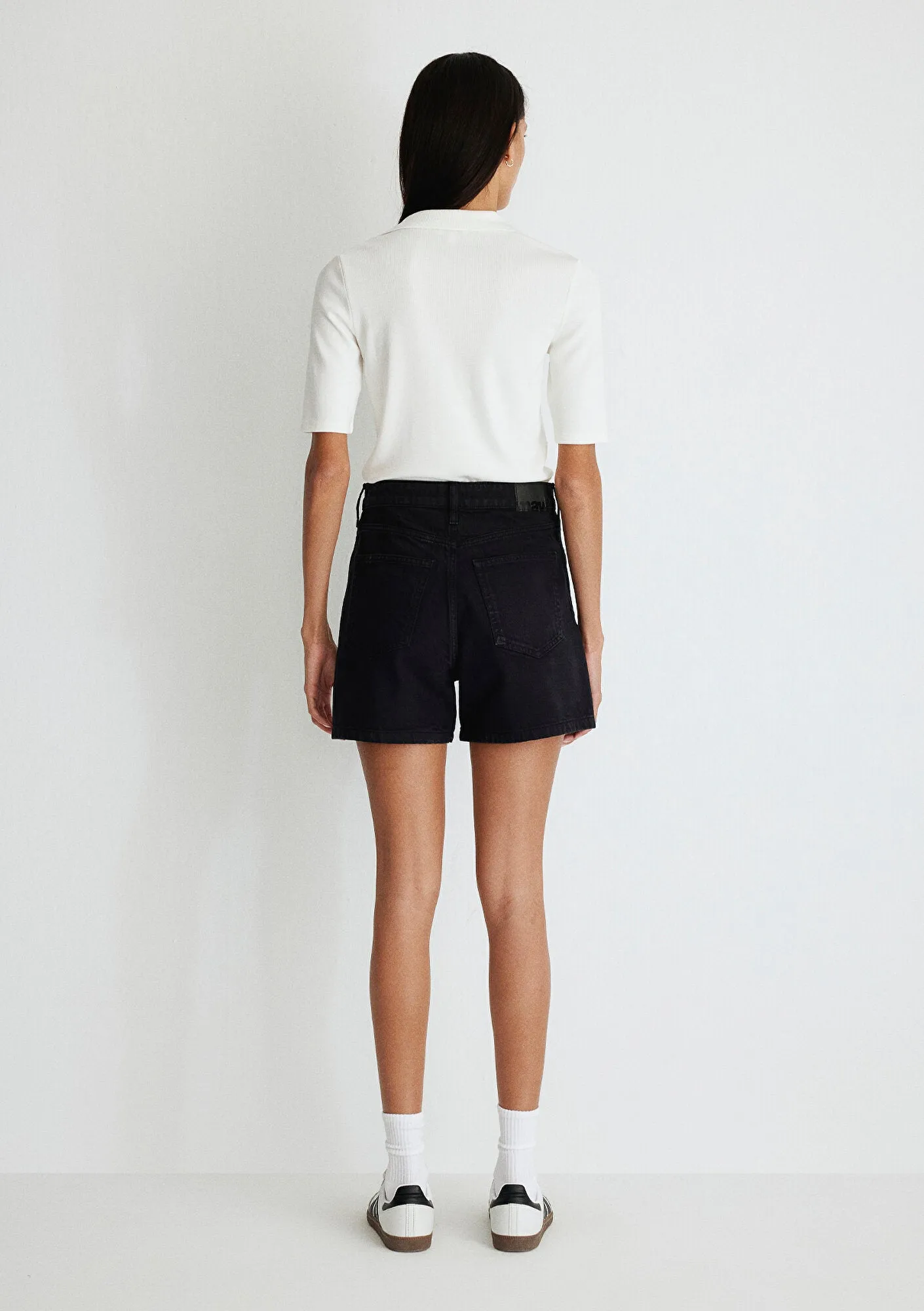 Verna Black 90s Jean Shorts