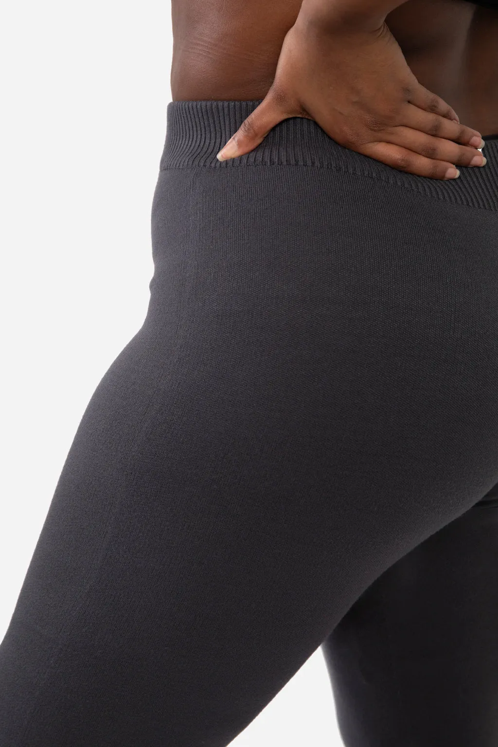 VIOLET LEGGING - BLACK