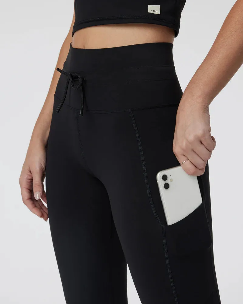 vuori Women's Daily Pocket Legging in Black