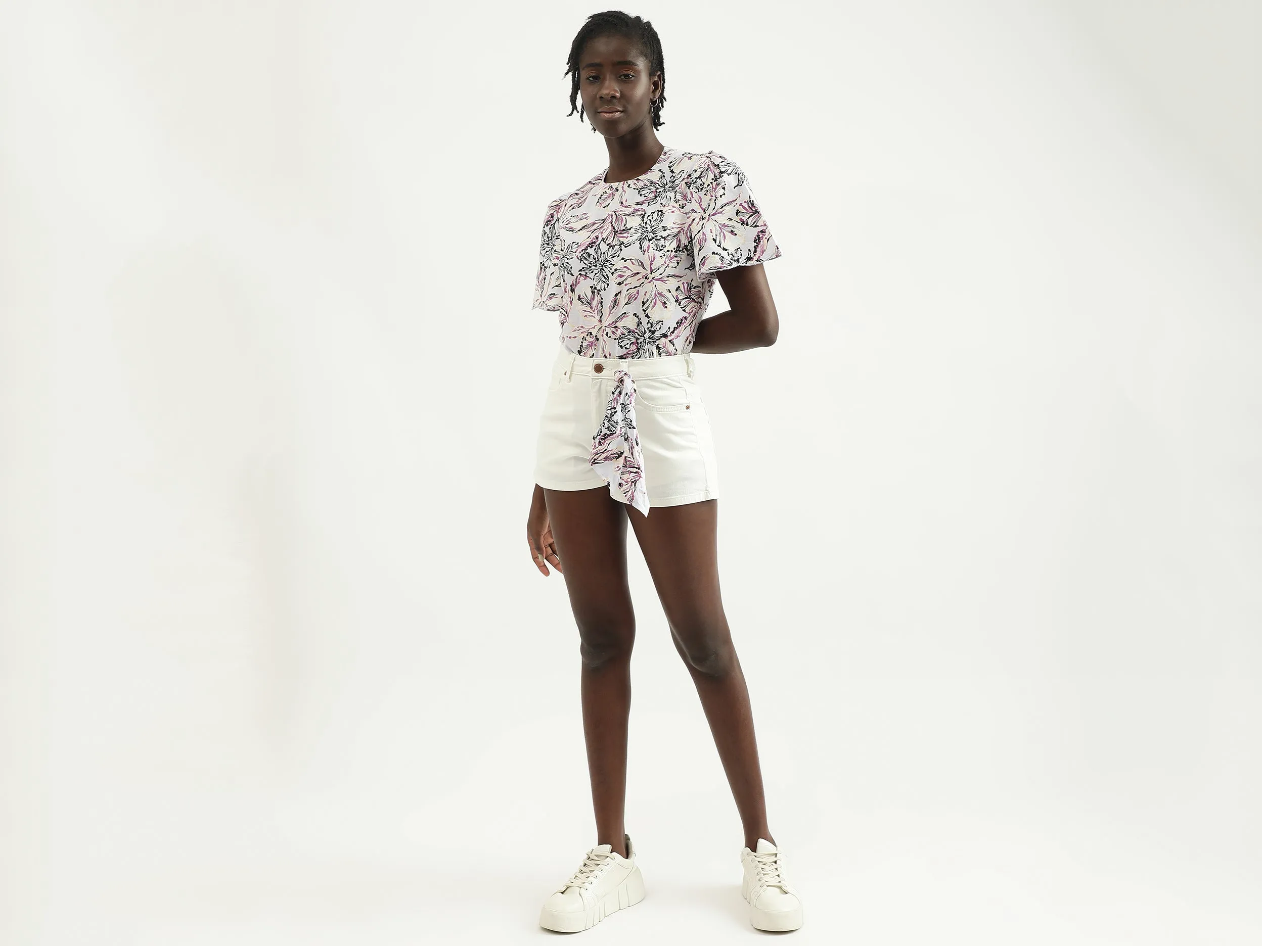 Women Solid Regular Fit Shorts