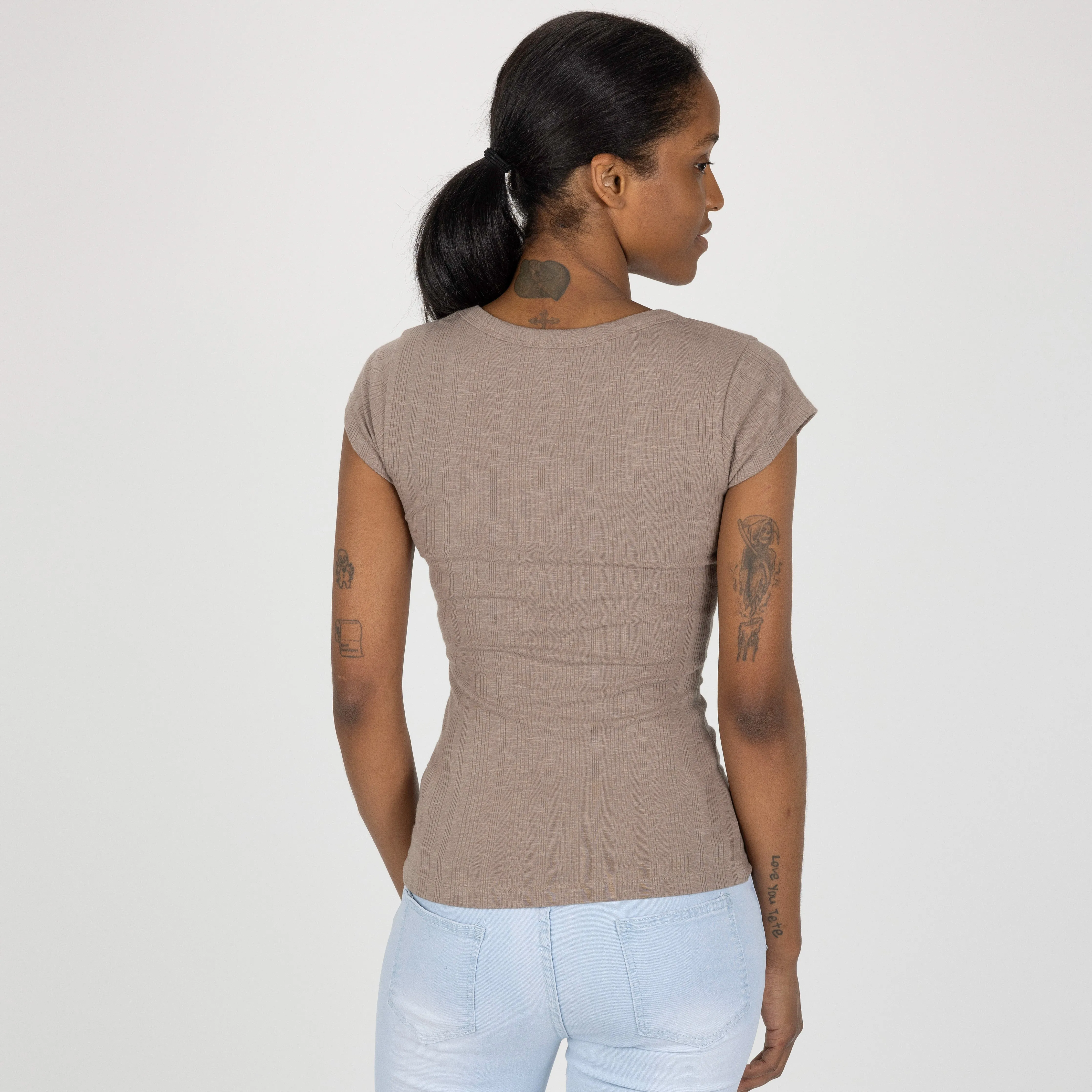 Womens Variegated Ribbed Cap Sleeve U-neck Tee - Fungi